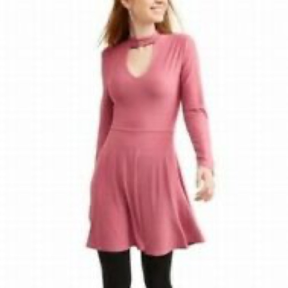 Long sleeve pink dress 💃🏻